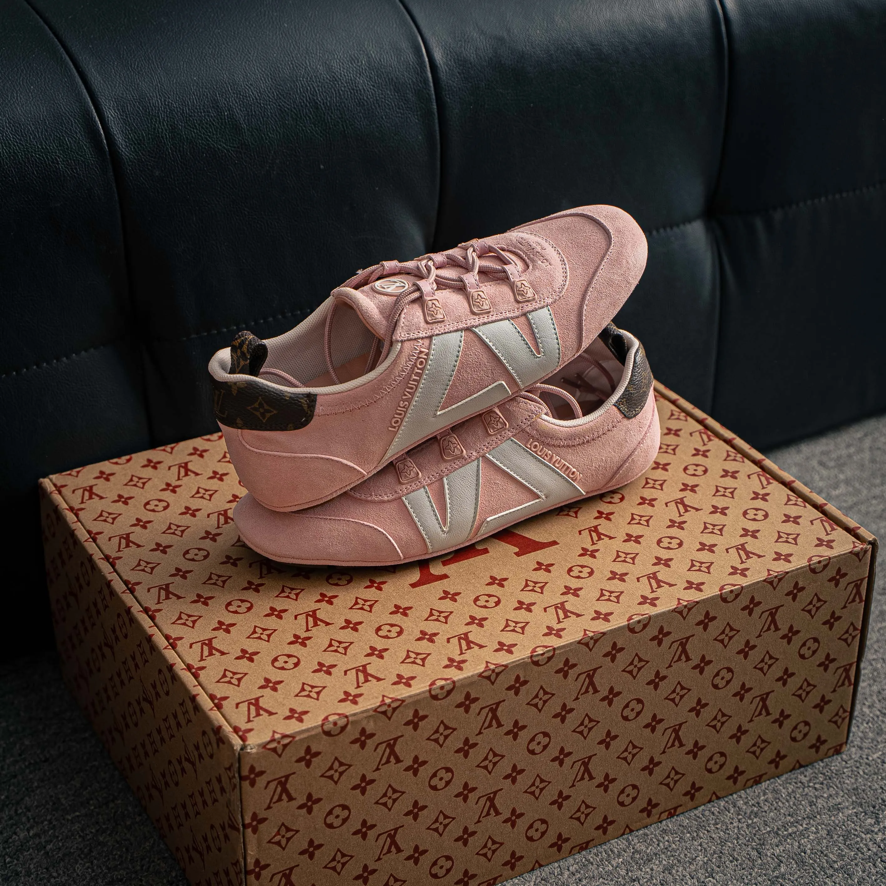 # LOUIS VUITTON lv Sneakerina 2026 New Arrival Shoes Shoes Sacchetto Shoes ， Shoes ， 。